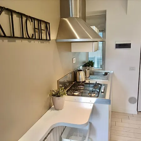 Be My Guest In Citta' Alta Charme&relax * Бергамо