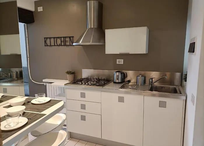 Апартаменти Be My Guest In Citta' Alta Charme&relax *